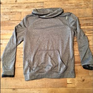 Reebok Play Warm Pullover